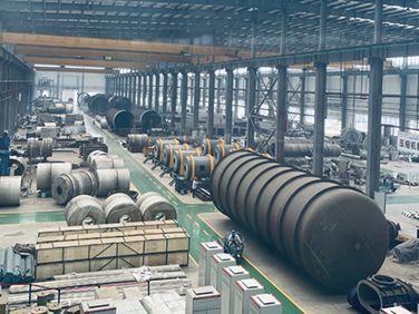 อุปกรณ์เครื่องระเหยแบบหลายผลกระทบฟิล์มไหลสำหรับการบำบัดน้ำเสีย