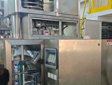 สายการผลิตอุตสาหกรรมแบบครบวงจรสำหรับการชั่งน้ำหนักและบรรจุถุงเกลืออัตโนมัติ