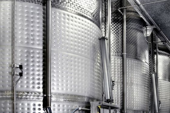 ถังแจ็คเก็ตแผ่นหมอน 150L รอยเลเซอร์สำหรับระบบโรงเบียร์