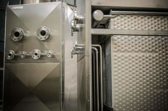 ประหยัดพลังงาน 2x5m Thermo Plate Falling Film Chiller