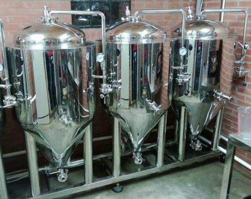 GMP Pharmaceutical 5000L หมอนแผ่น Jacketed Tank